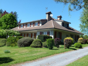 Hotels in Pont-De-Larn